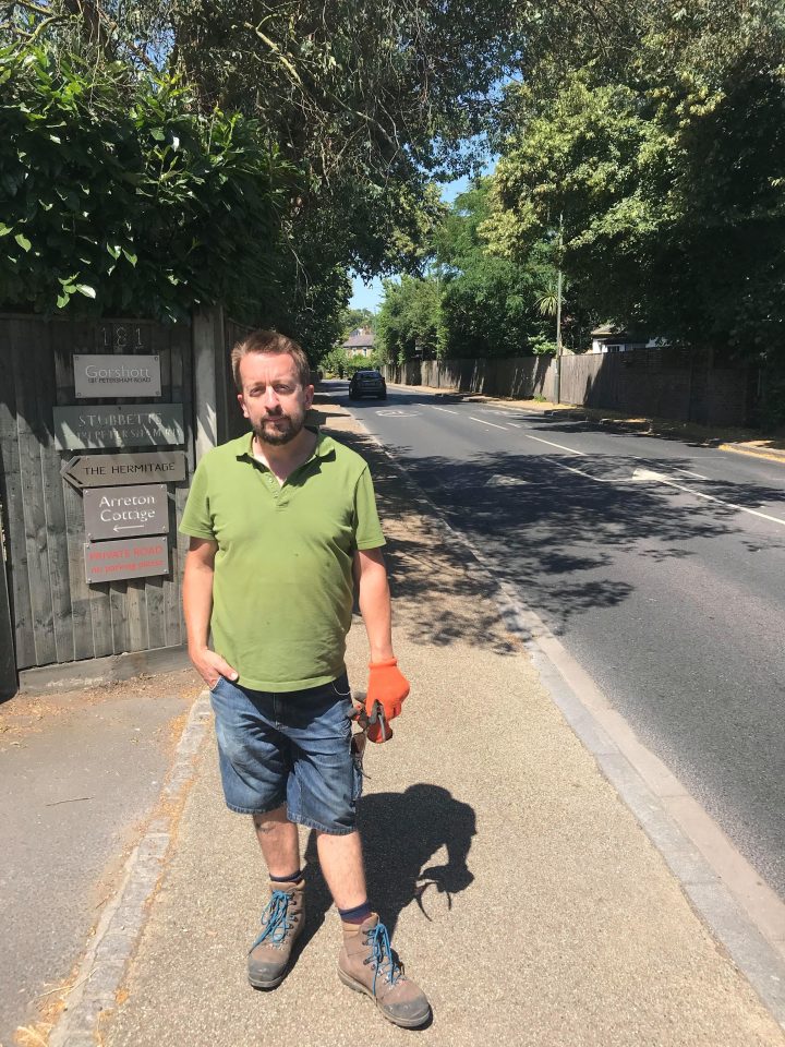  David Parker-Woolway, 42, was working just 100 yards from the attempted robbery when he heard screaming