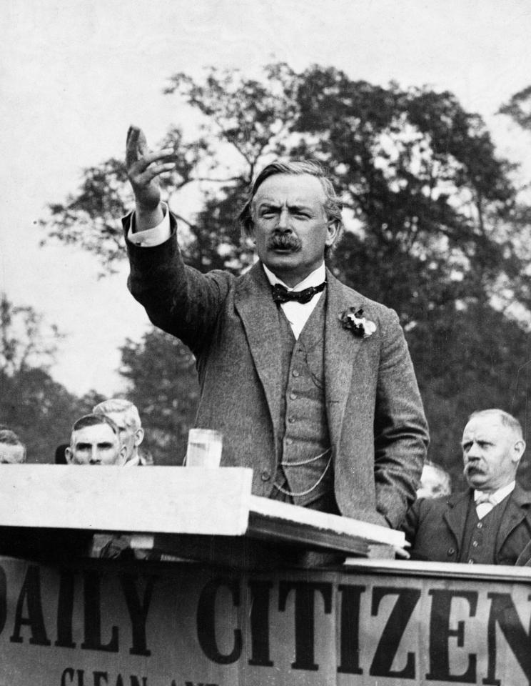  He has kept a special secret from his fellow Islanders, that he is in fact related to PM David Lloyd George