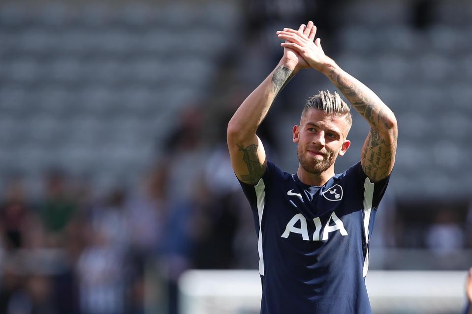  Toby Alderweireld looks to be on his way out of Tottenham