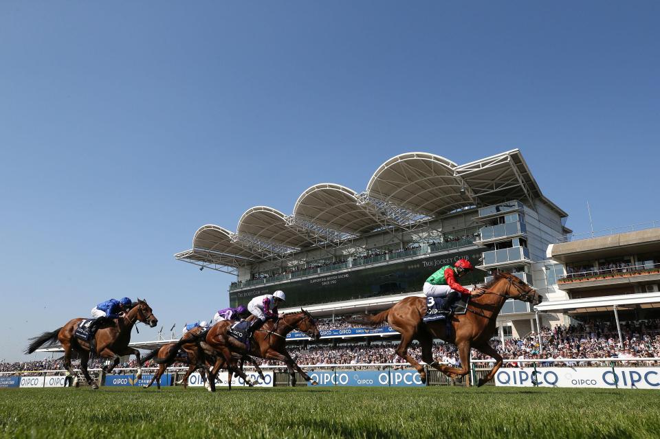  Laurens finishes just behind Billesdon Brook in the 1000 Guineas