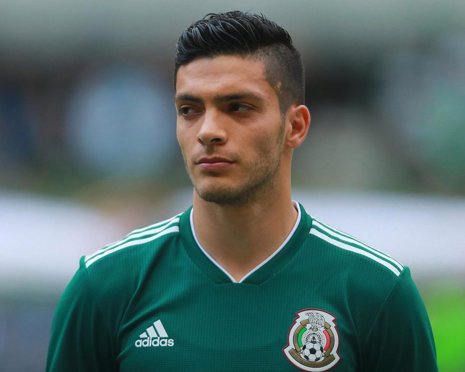  Wolves appear set to land Benfica's Mexican striker Raul Jimenez