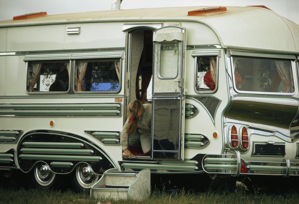  Over the years, the travellers caravans have evolved from small carts to larger mobile homes. This caravan was taken to the fair in the 1990s