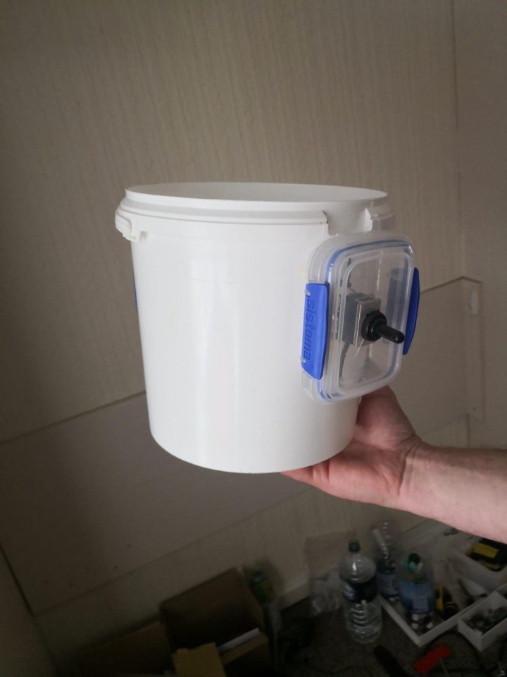 The ‘bucket bomb’ with plastic boxes taped to the sides