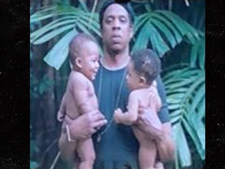 Jay-Z also took the children in his arms for the tour footage