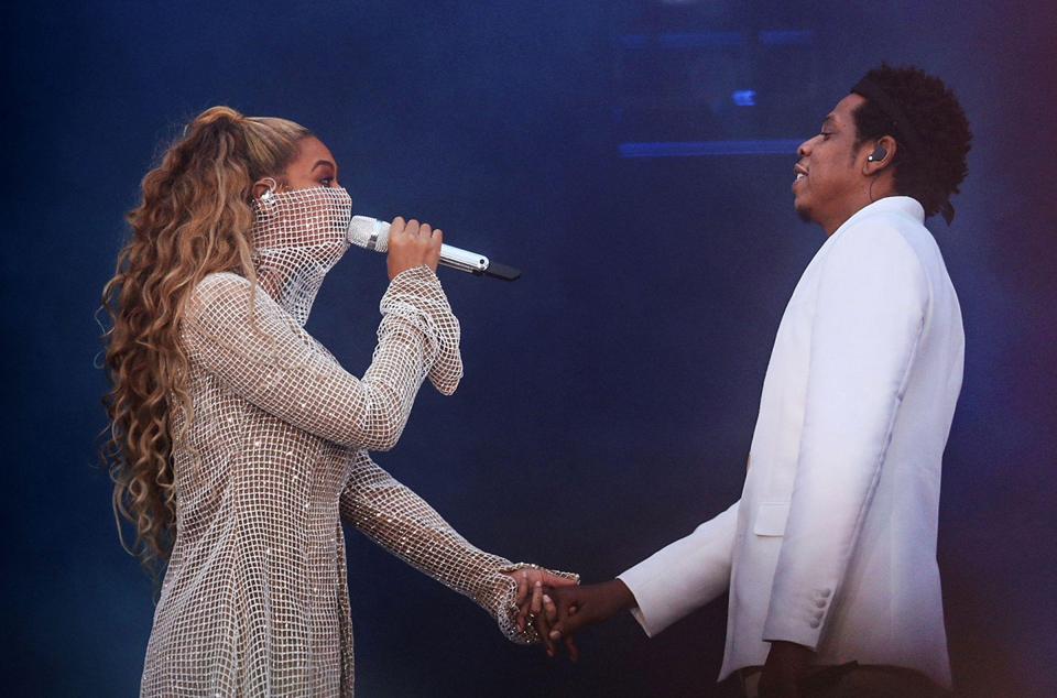  Global superstars Beyoncé and Jay-Z are struggling to get bums on seats for their UK dates