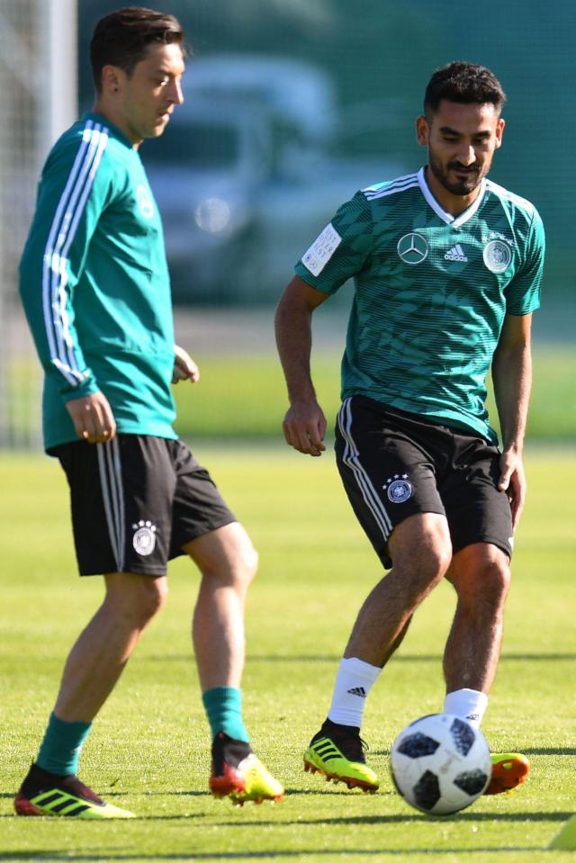  Ozil and Gundogan have been under fire back in Germany was taking pictures with the Turkish president