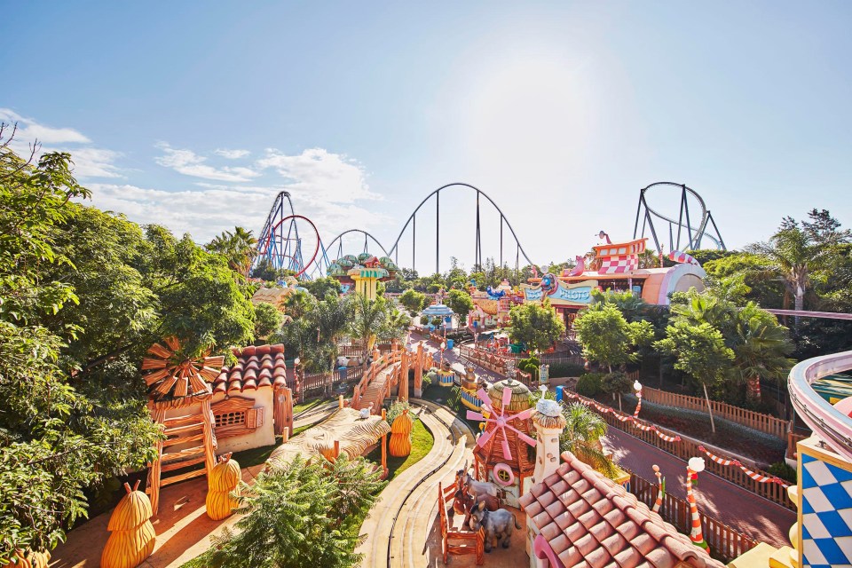 At theme parks it is difficult to keep everyone happy all the time but even the youngest children can enjoy a 4D cinema ride flying behind a Ferrari as it navigates the best driving roads in the world