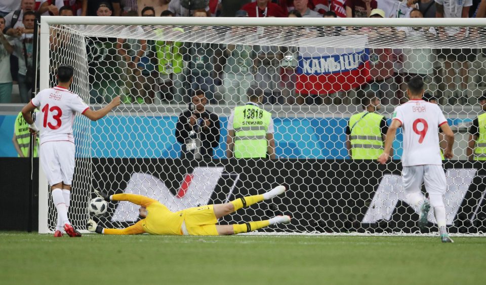  Jordan Pickford was unable to get a strong enough hand on the spot-kick