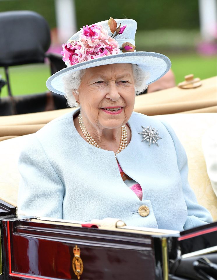  Bookies took a bath as her majesty opted for a blue hat which was the overwhelming favourite