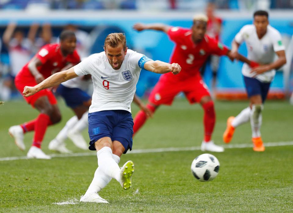  Kane's first penalty against Panama