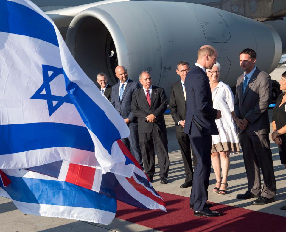  He met dignitaries on the tarmac before being bundled into a waiting car