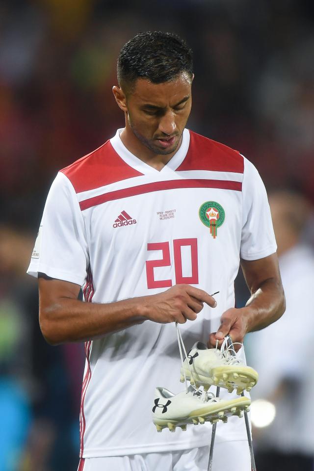  Aziz Bouhaddouz slammed the standard of refereeing in Russia after Morocco's exit