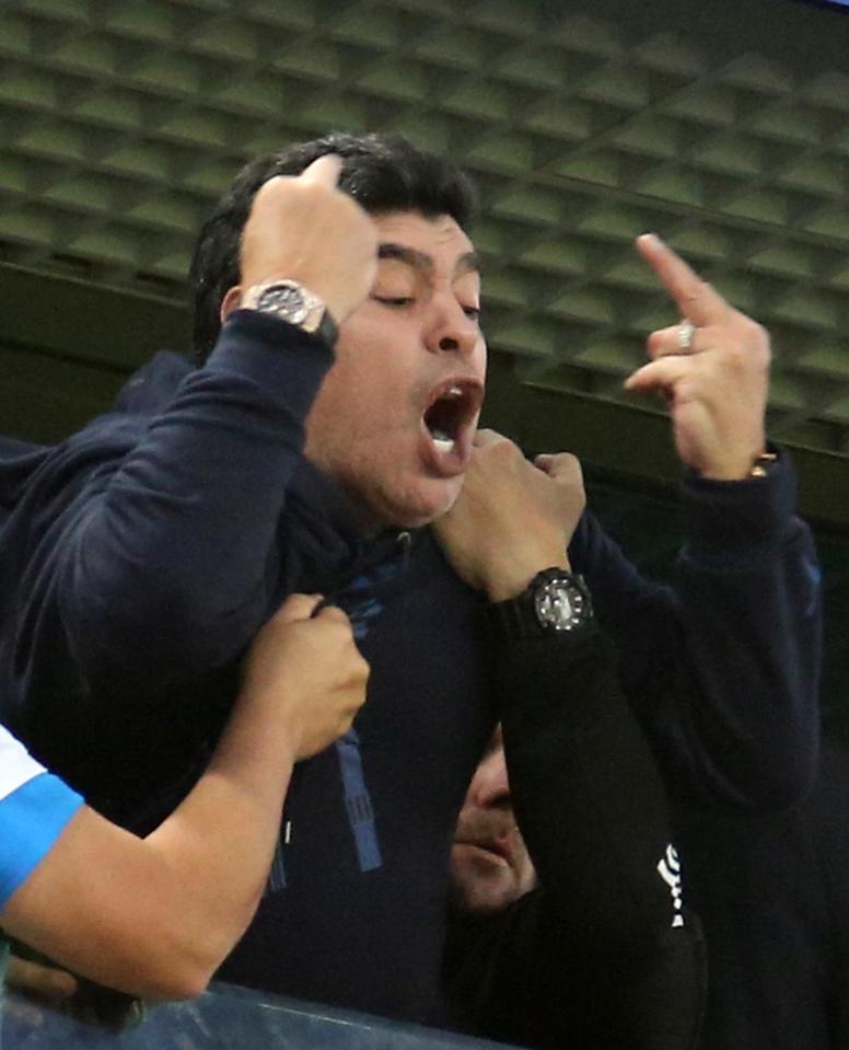  Diego Maradona gets overexcited when Argentina score last winner against Nigeria