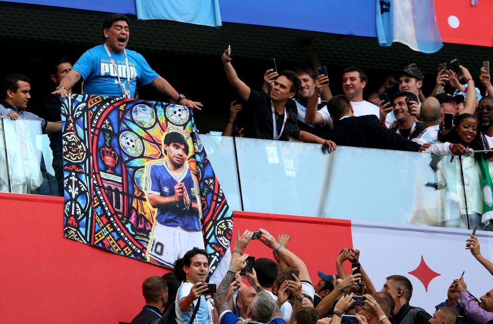  Diego Maradona unveiled a flag of himself during Argentina's win over Nigeria