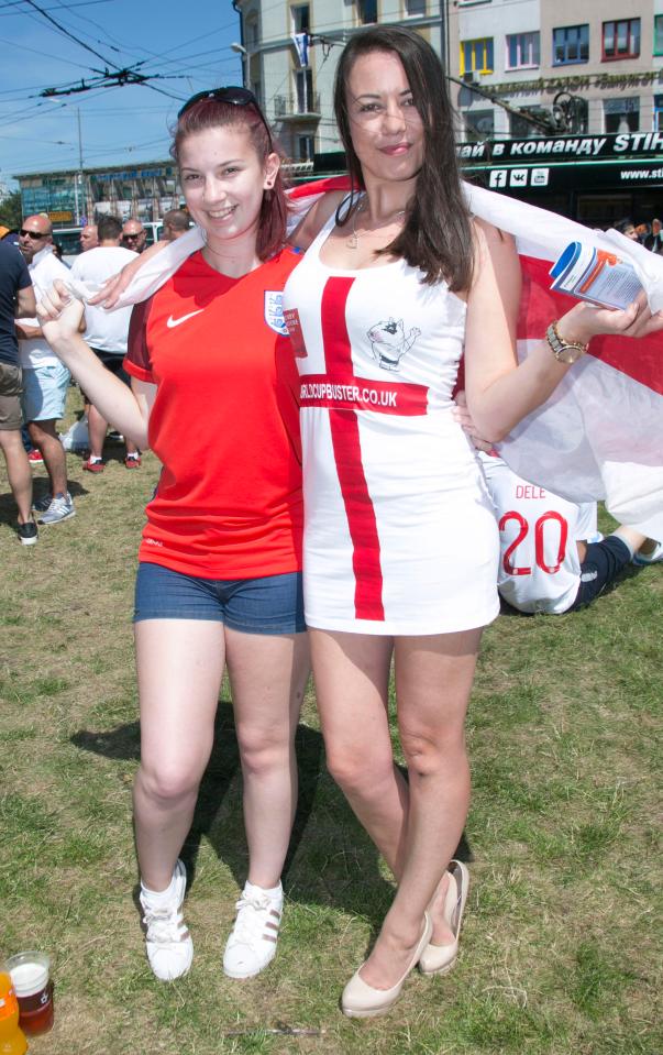 England fans get set for their side's final group game against Belgium