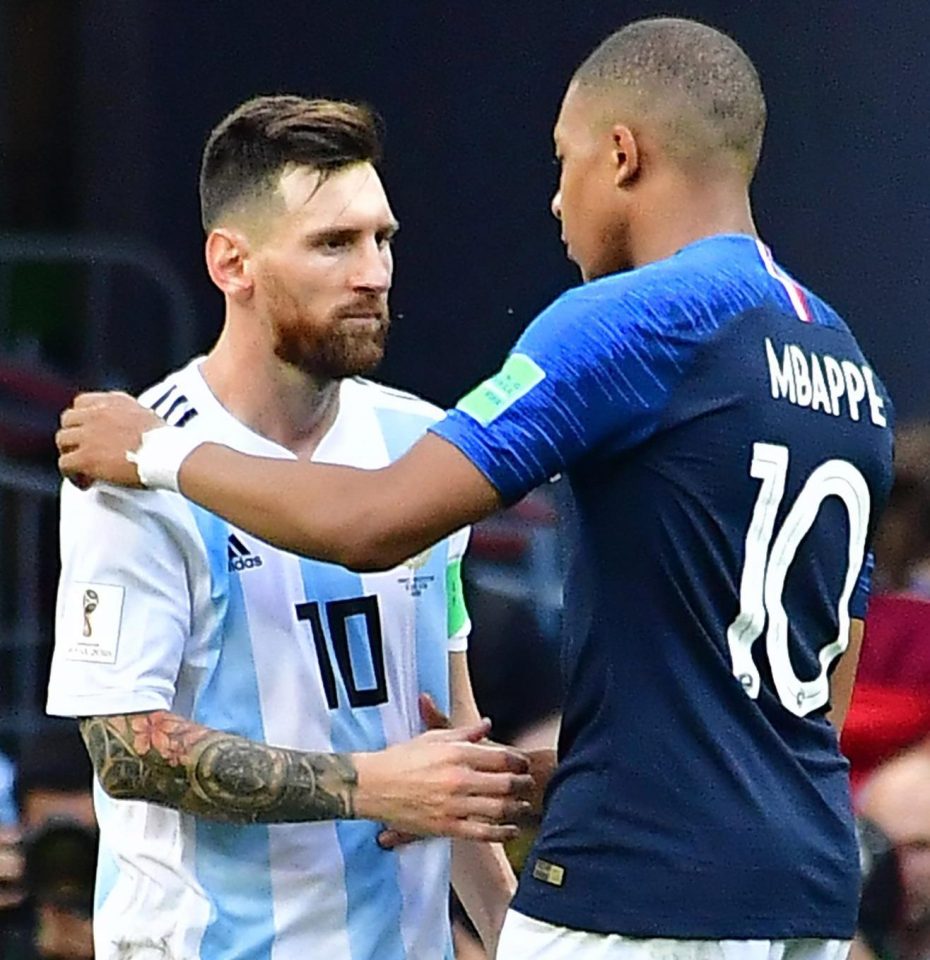  France hero Kylian Mbappe consoles the legend he usurped, Lionel Messi