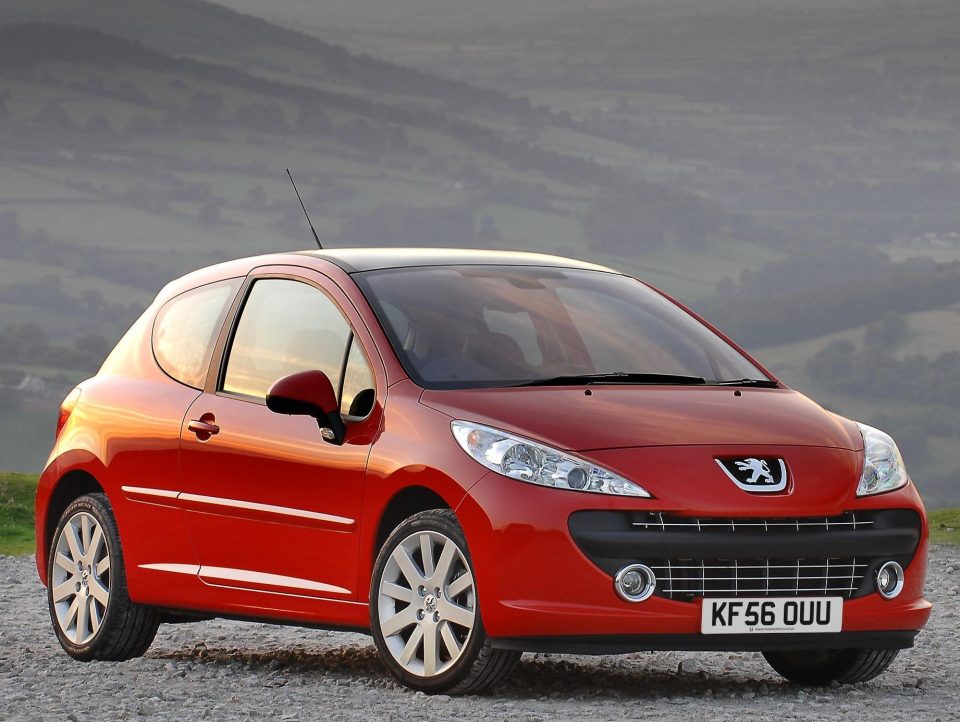  Peugeot 207s are harder to come by for a grand but it's not impossible to find a steal