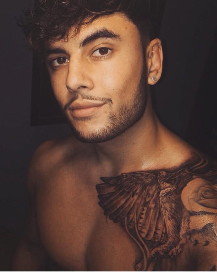  The hunk admits his wand tattoo puts the length of his own magic stick to shame