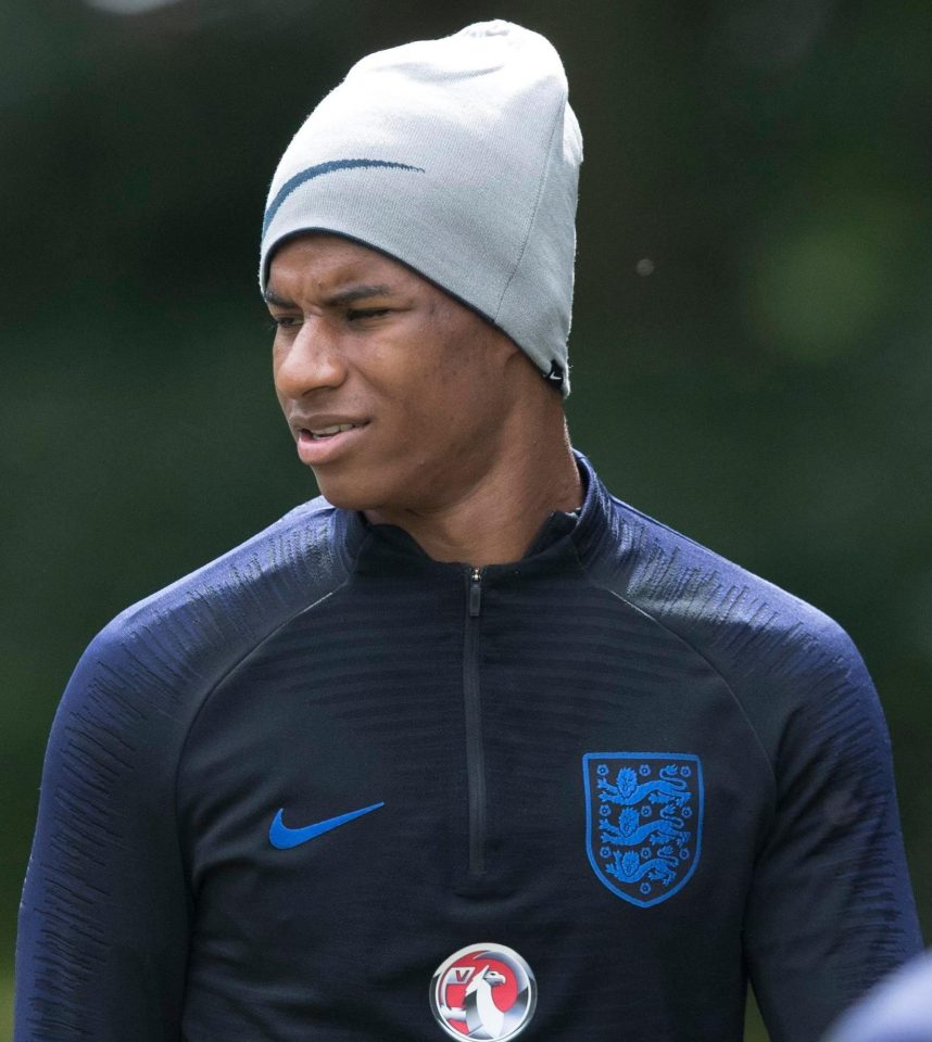  Marcus Rashford wore a beanie in training - but not for long!