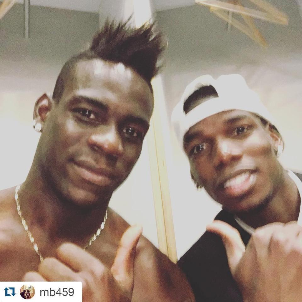  Mario Balotelli and Paul Pogba had a little fun after the game in Nice