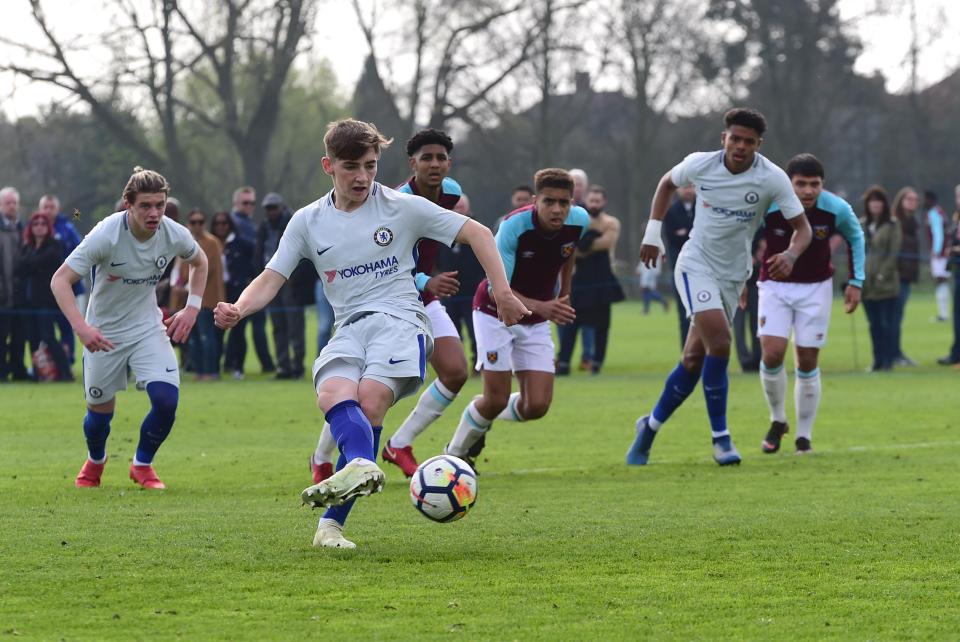  Billy Gilmour is hitting the weights in an effort to bulk up