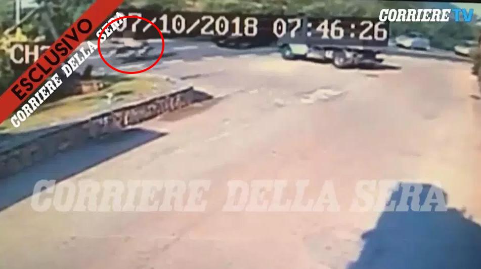  This CCTV footage showed the moments before Clooney collided head-on with the Mercedes in Sardinia