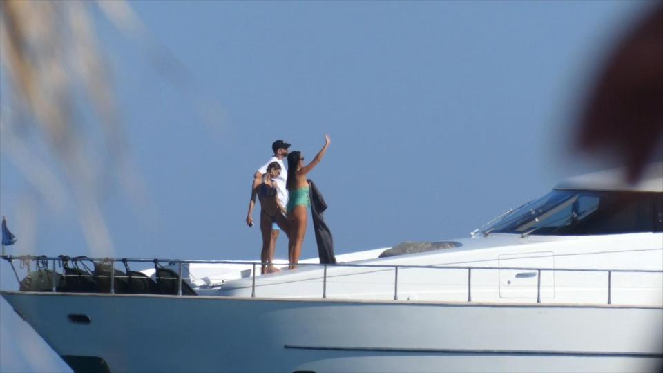  Emily Ratajkowski was seen partying with pals on a yacht in Greece