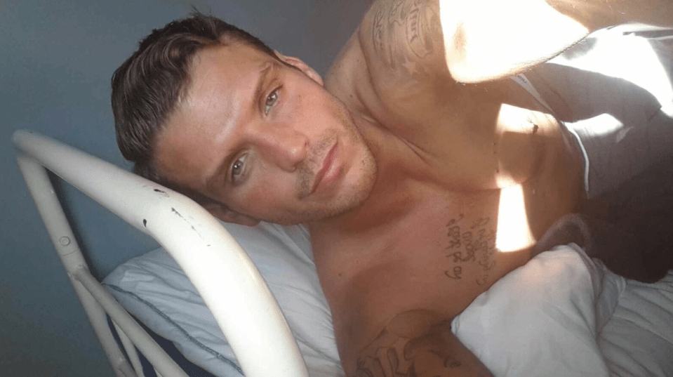 Lauren Goodger’s jailbird boyfriend Joey Morrisson has been sending topless pictures of himself to female admirers