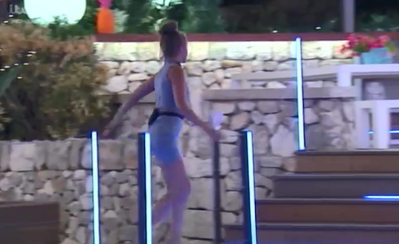  Georgia protesting her "loyalty" to Sam and making the difficult decision to stay in the villa