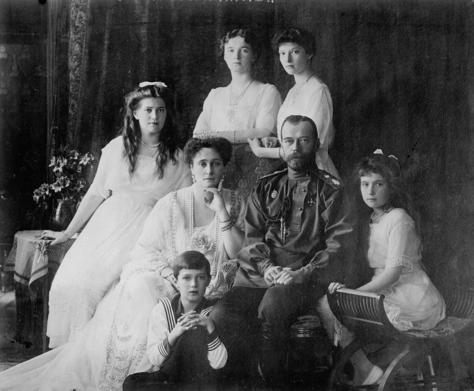  The remains of the entire royal family were found, laying to rest rumours that Anastasia, the youngest daughter, right, managed to escape