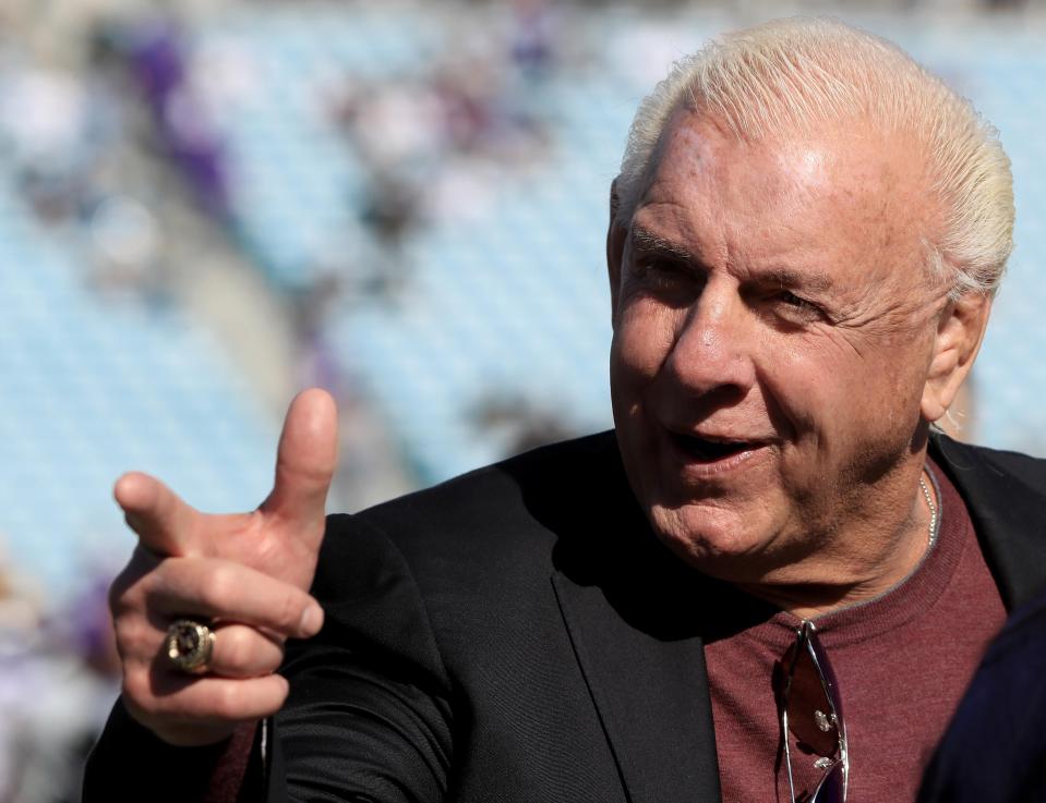  Ric Flair is to undergo more surgery