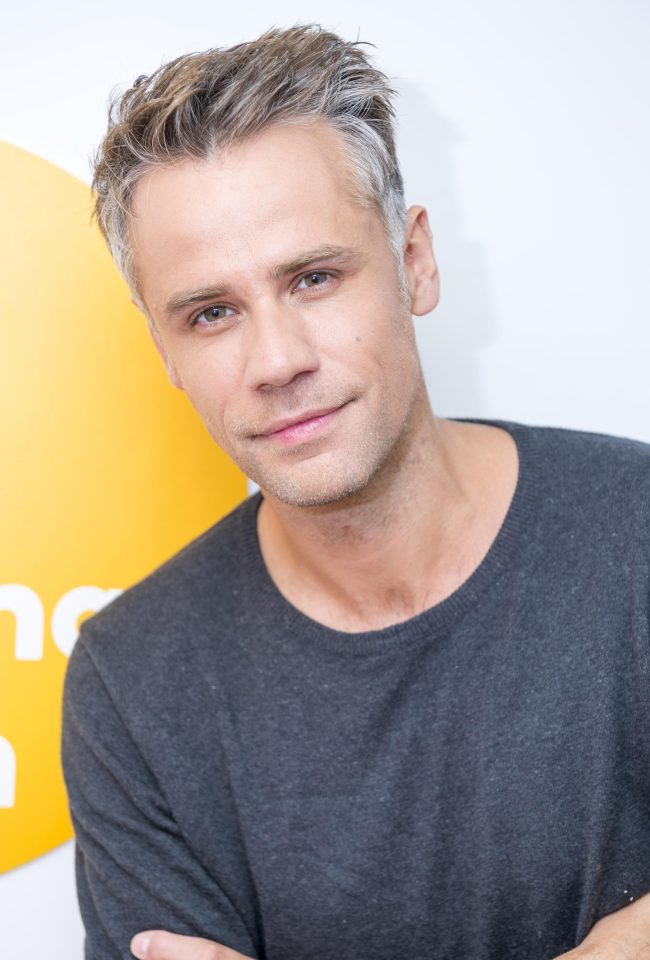  Richard Bacon has woken up from his coma