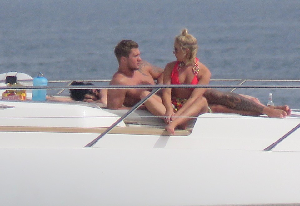 The pair were seen getting close at a bootcamp in Marbella this summer