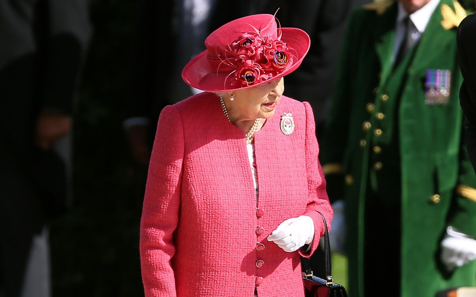 Her nan-in-law, the Queen, is famed for wearing gloves all year round