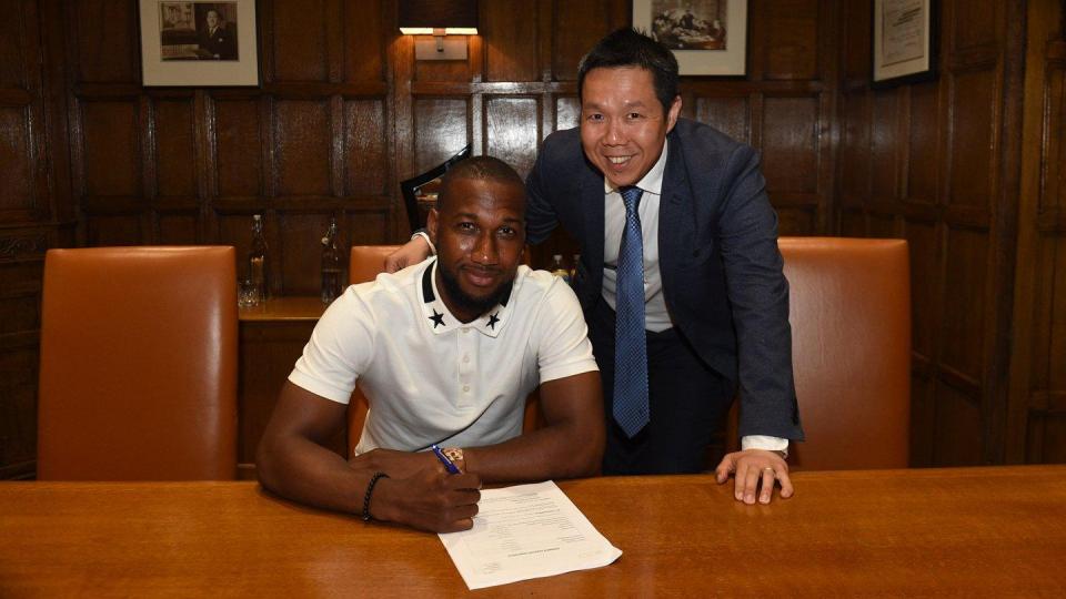  Junior Hoilett signed new Cardiff deal this week