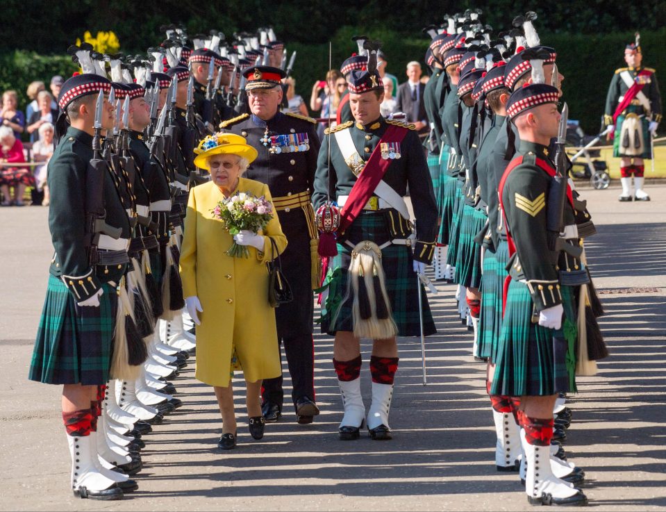  The Queen was seen taking part in an ancient tradition formally welcoming her to Edinburgh