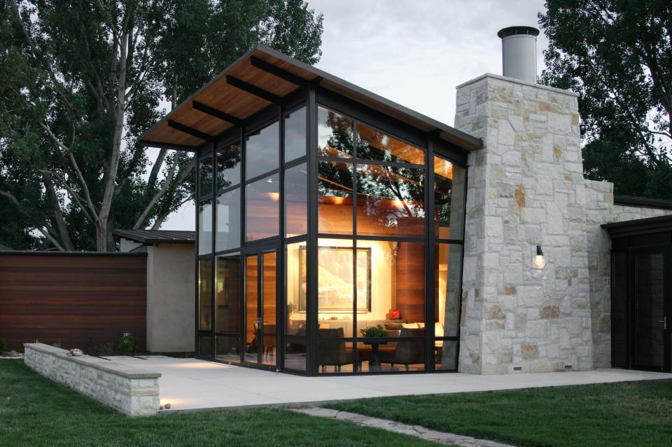  Flapjack Farm in Boulder, Colorado, USA, has six bedrooms and offers stunning views of the countryside