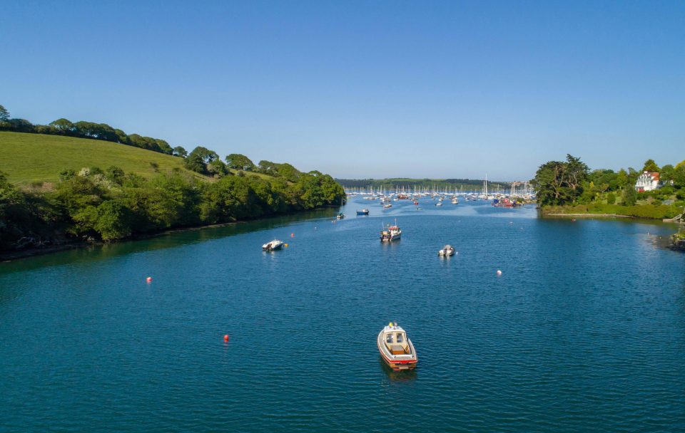  Sir Robin Knox Johnston set off on his record-breaking solo voyage around the world from Falmouth Harbour