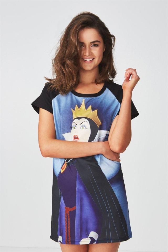  Sleep in style with this Evil Queen T-shirt