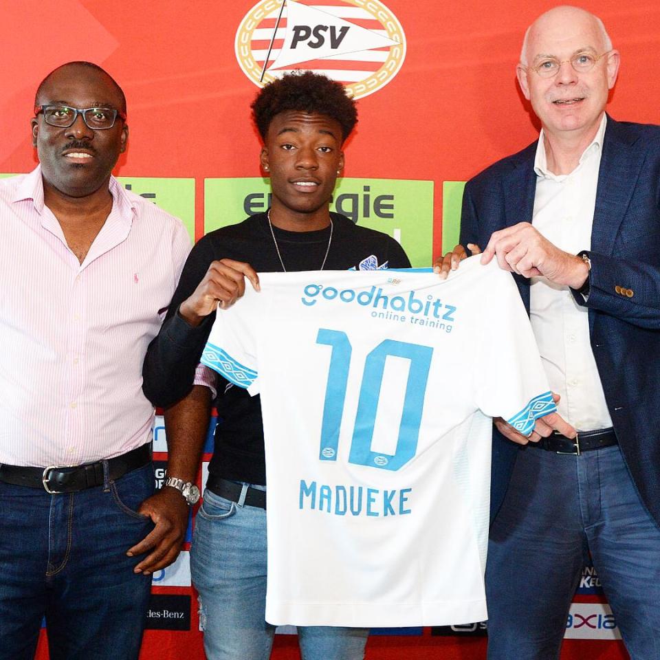  In 2018 Madueke decided to sign a professional deal with PSV after snubbing Man Utd and Chelsea