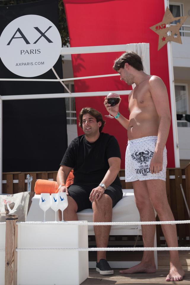  Arg looked like he might have been a bit hot in his all black outfit