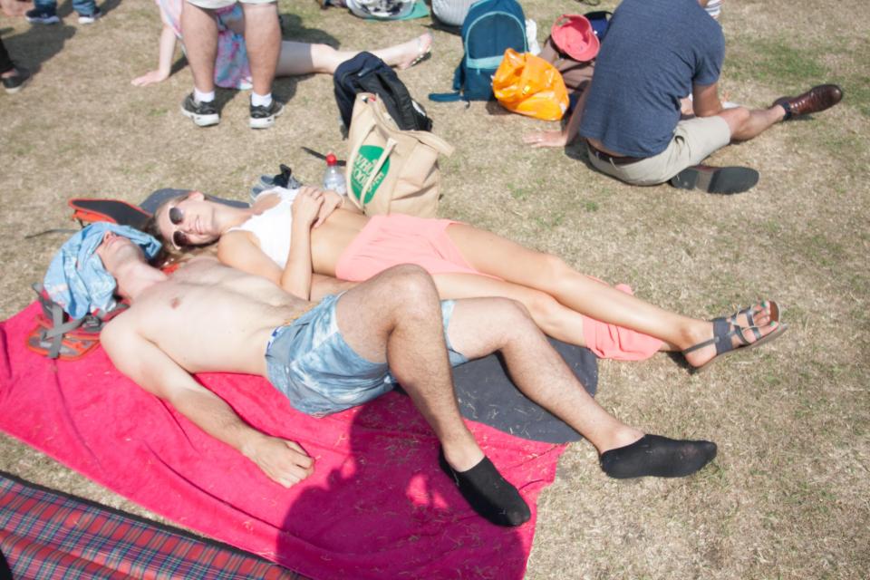  The heatwave will continue into tomorrow as Brits prepare for a sport-packed Super Saturday