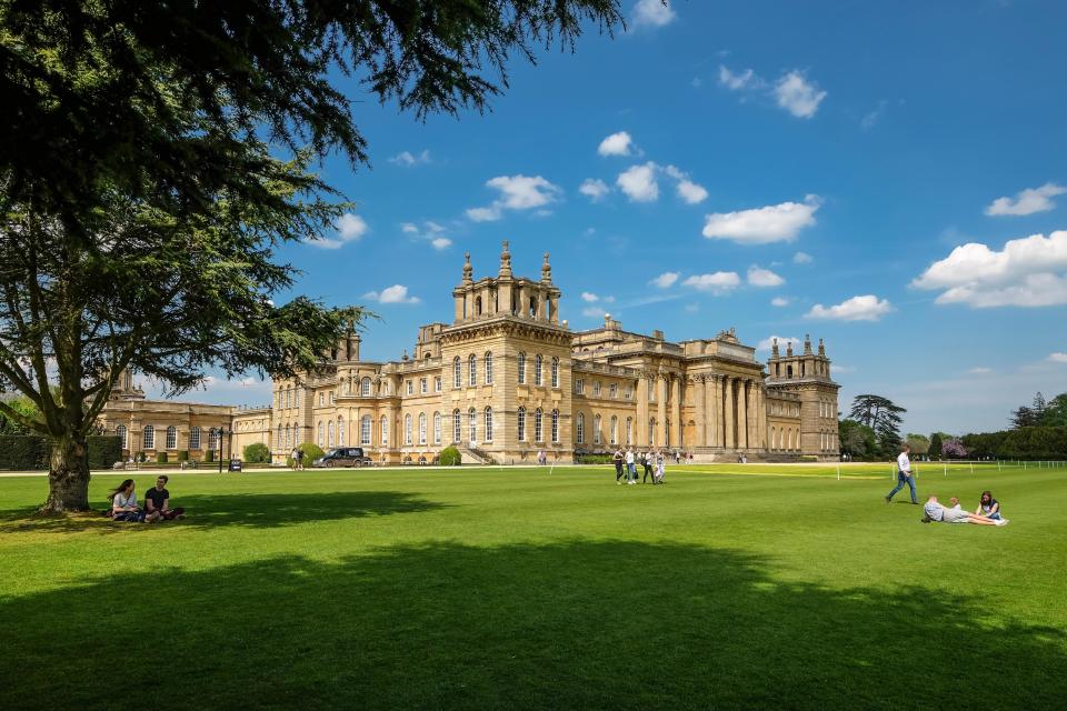  President Trump visited the Churchill exhibition at Blenheim Palace last night