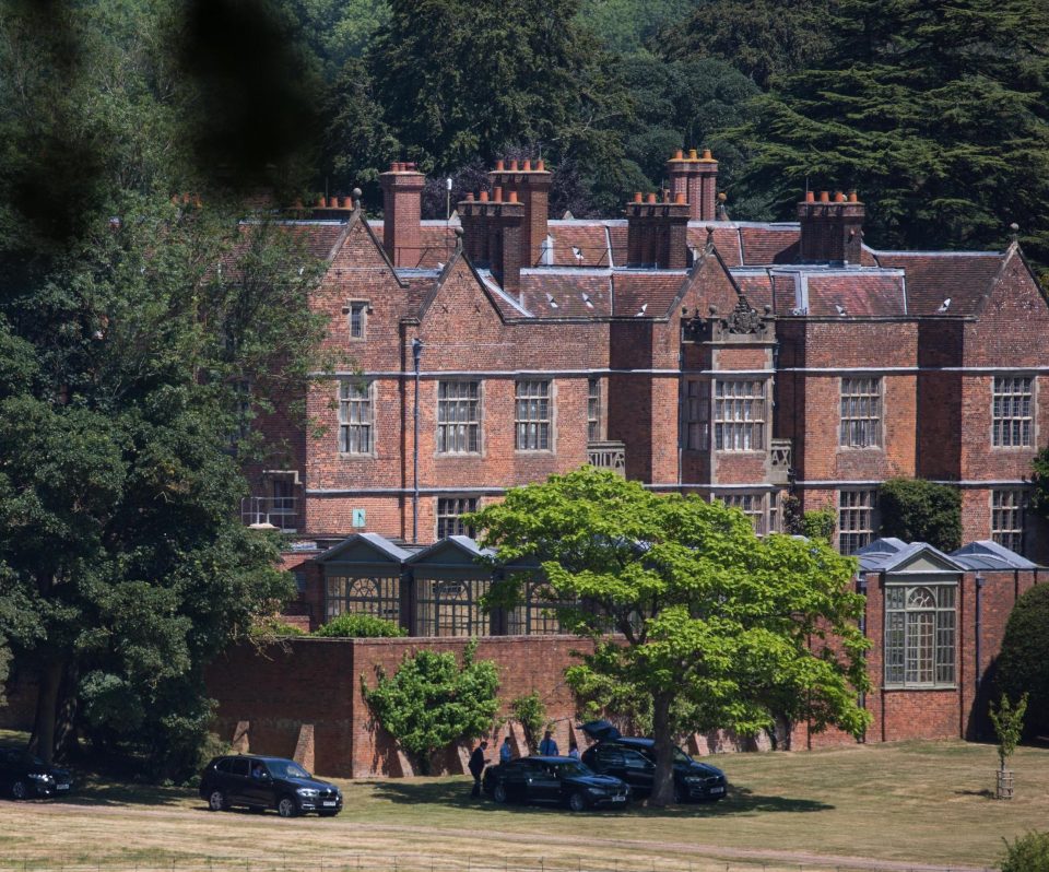  Chequers, where Theresa May presented her 'soft Brexit' proposal to ministers