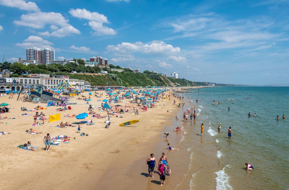  Thousands hit Bournemouth beach on a scorching start to the weekend