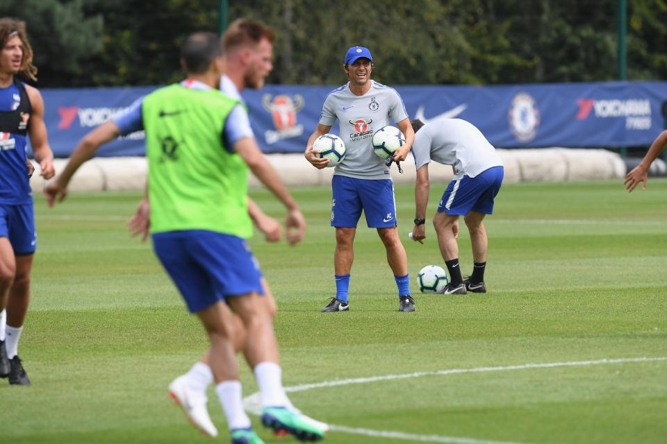  Conte oversaw the training session on Monday