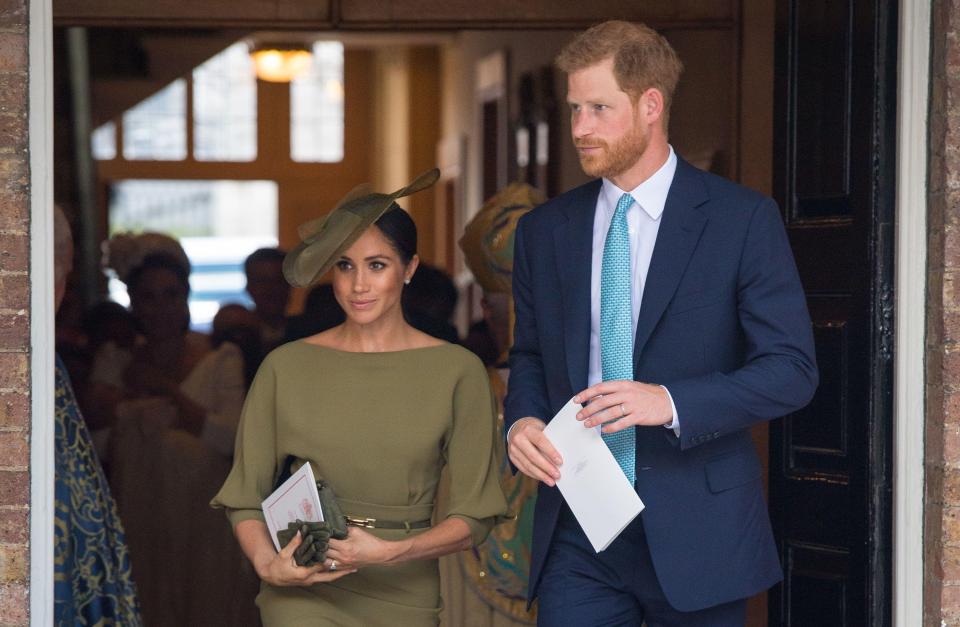  Some people were perplexed as to why Meghan was carrying gloves yesterday, as the temperatures remained high