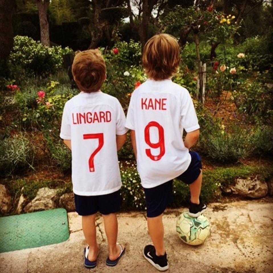  Elton John shared this sweet picture of his sons