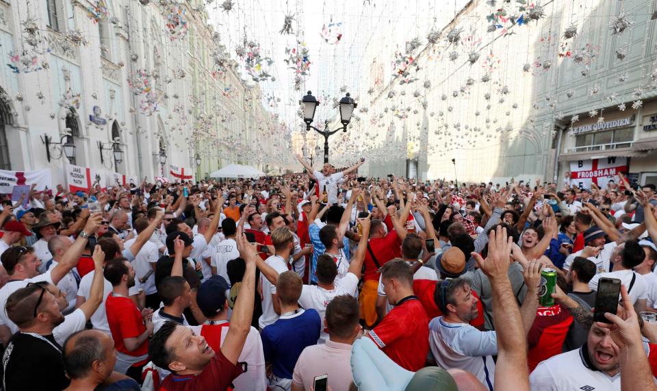  Thousands of England and Croatia fans fill one of Moscow's main boulevards ahead of tonight's World Cup semi-final