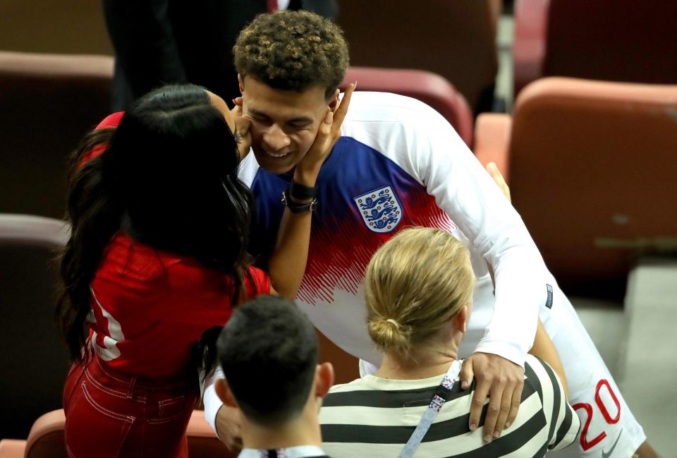  Ruby Mae gives Dele Alli a kiss to cheer up the Tottenham star